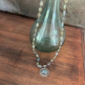 Iridescent blue gray stone medallion pendant link clasp costume jewelry necklace